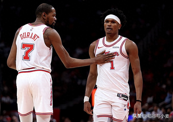 火箭力克雄鹿登顶西部第