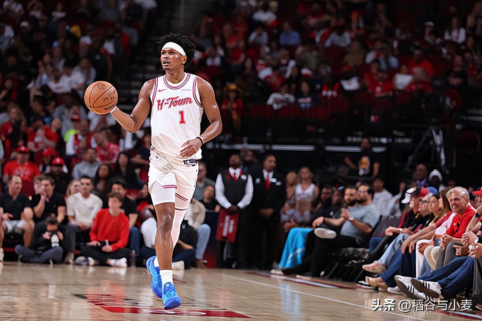 火箭力克雄鹿登顶西部第五 阿门稳定输出助球队