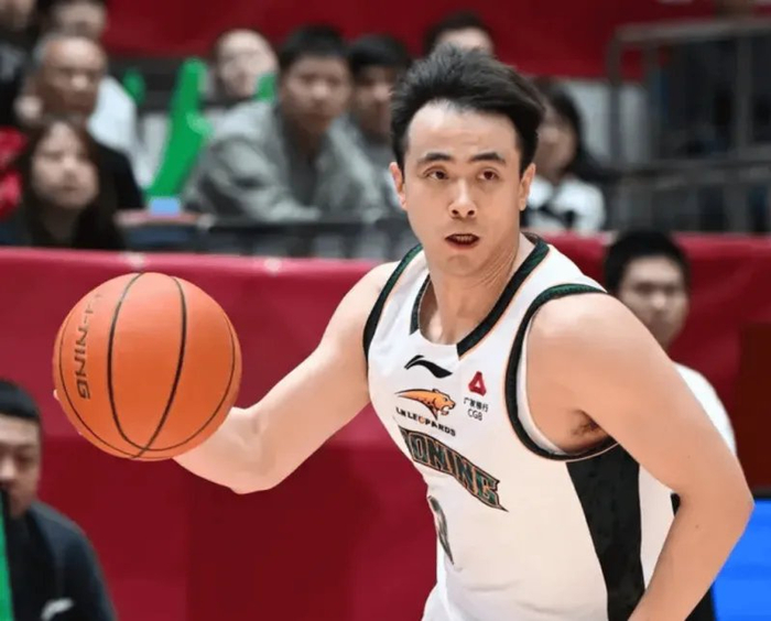 辽宁后场三将低迷吞败浙江 关键球失误成致命伤