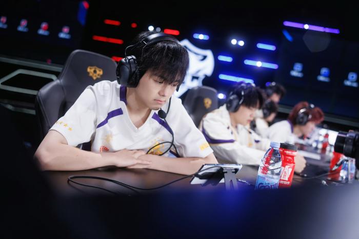 阿豆：把自己变成稳定基石，以情绪管理与包容